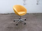Giro | Design | Vergaderstoel | Tweedehands | Geel gestoffee, Huis en Inrichting, Bureaus, Verzenden, Gebruikt