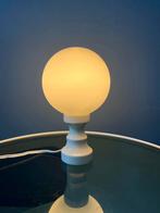 White Space Age Opaline Glass Table Lamp, Huis en Inrichting, Lampen | Tafellampen, Ophalen of Verzenden, Nieuw