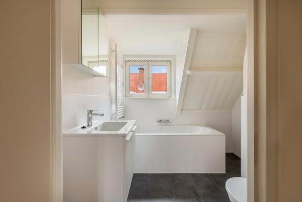 Leuke huurwoning Te huur: Celsiusstraat in Den Haag, Huizen en Kamers, Huizen te huur, Direct bij eigenaar, A, Zuid-Holland, Tussenwoning