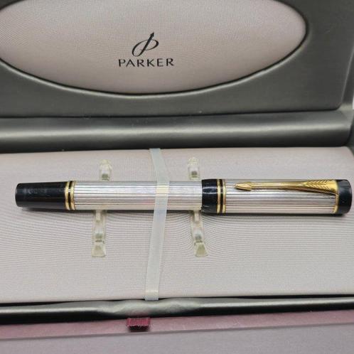 Parker - duofold godron solid silver - Vulpen, Verzamelen, Pennenverzamelingen