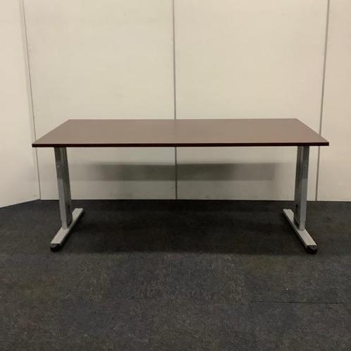 Bureau 180x80 cm, in hoogte verstelbaar, bruinblad - Grijze T-poten