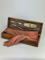 Doos (7) - Hout, Textiel, Metaal - Damestasje