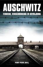 Auschwitz 9789493001305 Perry Pierik, Verzenden, Zo goed als nieuw, Perry Pierik