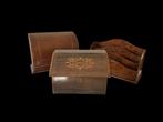 Doos (3) - Leder, Hout - Brievenbus 19e eeuw