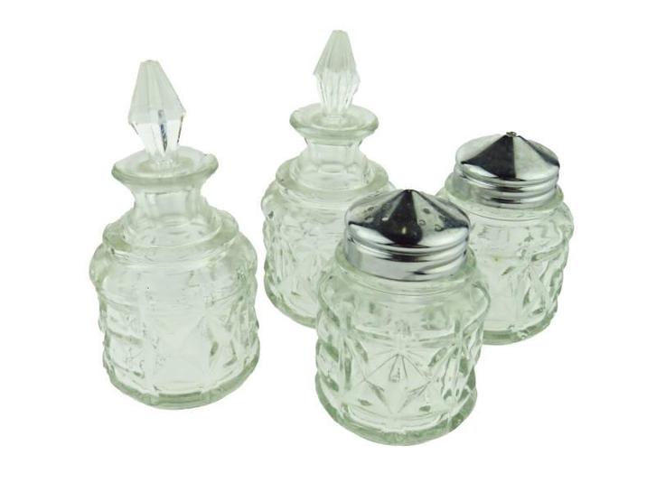 Menagesetje van persglas, Verzamelen, Glas en Borrelglaasjes, Gebruikt, Verzenden