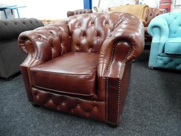 Chesterfield Maarssen !!!  Bruin Leren Chesterfield Fauteuil