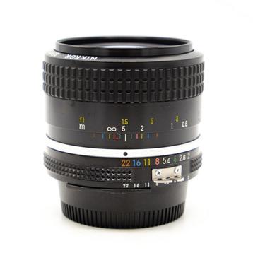 Nikon 35mm F2 Ai Nikkor Objectief (Occasion) beschikbaar voor biedingen