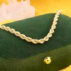 Gouden gedraaide schakel ketting | 67,5 cm (gouden ketting), Ophalen of Verzenden, Gebruikt, Overige kleuren, Goud