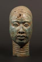 Een bronzen hoofd - Ife - Nigeria, Antiek en Kunst