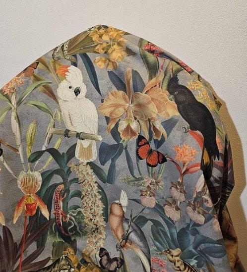 Luxe meubelstof met papegaaien, cacatuas en een, Antiek en Kunst, Antiek | Kleden en Textiel