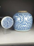 Vaas - Porselein - China - Qing Dynastie (1644-1911)