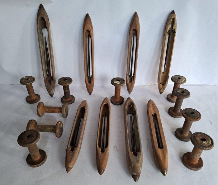 Themacollectie - Antieke klossen en spoelen - o.a. Gebr., Antiek en Kunst, Antiek | Speelgoed