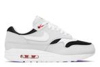 SALE! Nike Air Max 1 Urawa 2.0 (2023) • 42, Ophalen of Verzenden, Nieuw, Nike, Sneakers of Gympen