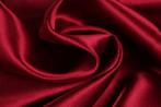 15 meter satijn stof - Wijnrood, Hobby en Vrije tijd, Stoffen en Lappen, 120 cm of meer, Ophalen of Verzenden, Nieuw, 200 cm of meer