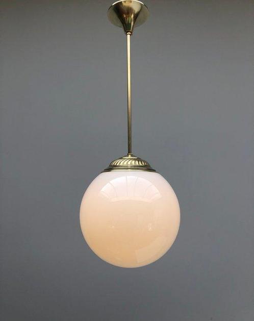 Plafondlamp - Opaline glas, Antiek en Kunst, Antiek | Lampen