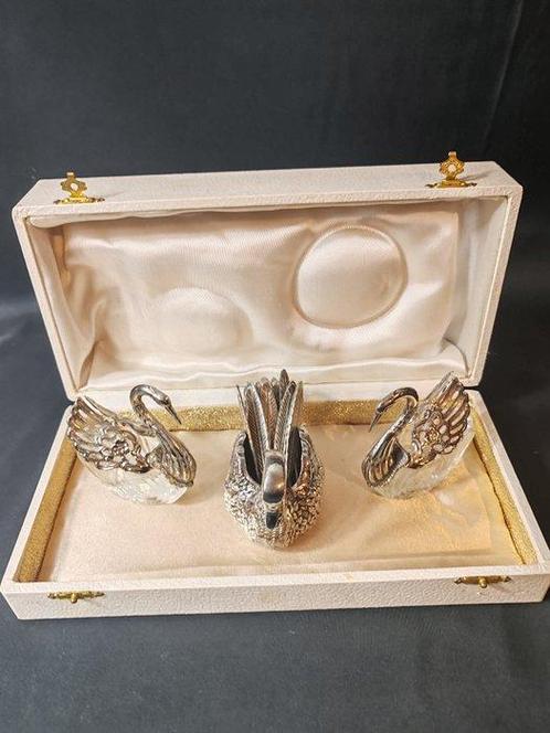 Zoutvat (3) - zwaan - zilver metaal, Antiek en Kunst, Antiek | Meubels | Tafels
