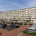 Appartement met balkon, parkeergelegenheid en vrij uitzicht, Huizen en Kamers, Huizen te huur, Appartement, Direct bij eigenaar