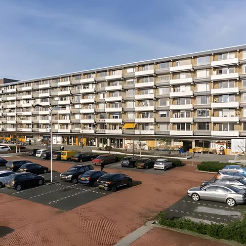 Appartement met balkon, parkeergelegenheid en vrij uitzicht, Huizen en Kamers, Huizen te huur, Direct bij eigenaar, Appartement