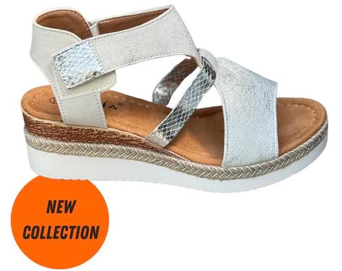 Trendy Zomers Sleehak Wit/Silver, Kleding | Dames, Schoenen, Sandalen of Muiltjes, Wit, Nieuw, Ophalen of Verzenden
