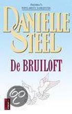 De bruiloft / Poema roman 9789024547821 Danielle Steel, Verzenden, Gelezen, Danielle Steel