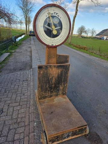 Jaffa Weegschaal beschikbaar voor biedingen
