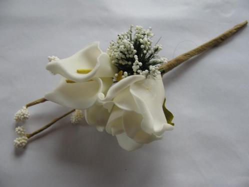Corsage calla-roos- new style -pick creme calla laatste, Hobby en Vrije tijd, Knutselen, Nieuw, Ophalen of Verzenden