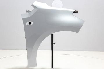 Spatbord rechtsvoor Volkswagen UP! REFLEXSILVER (LA7W) beschikbaar voor biedingen