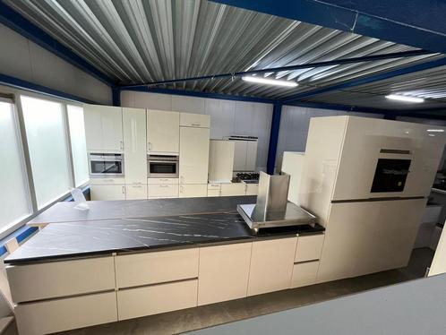 Complete keuken Compleet geleverd 120 OP voorraad Nr 2770, Huis en Inrichting, Keuken | Complete keukens, Zo goed als nieuw, Greeploos