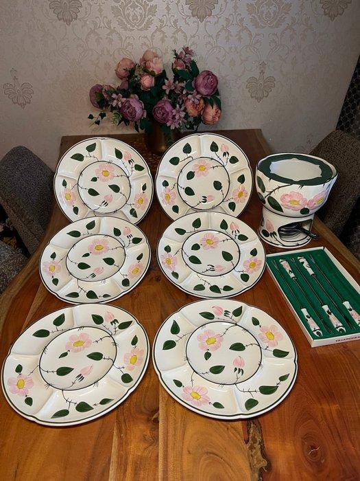 Villeroy & Boch - Eetservies voor 6 (12) - Porselein -, Antiek en Kunst, Antiek | Meubels | Tafels