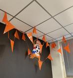 Oranje Vlaggenlijn Lengte 10 meter met 18 oranje puntvlaggen, Verzenden, Nieuw