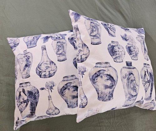 Set van 2 kussens met Exclusieve Oriëntaalse Vazen -, Antiek en Kunst, Antiek | Kleden en Textiel