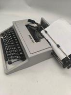 Ettore Sottsass - Olivetti - Dora - Schrijfmachine -