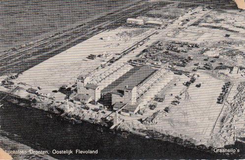 DRONTEN - Luchtfoto Oostelijk Flevoland, Verzamelen, Ansichtkaarten | Nederland, Verzenden
