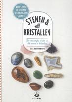 Boek: Stenen & kristallen - (als nieuw), Boeken, Zo goed als nieuw, Verzenden