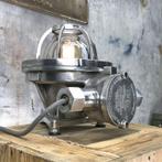 Industriële burolamp Kokosha gerestaureerd