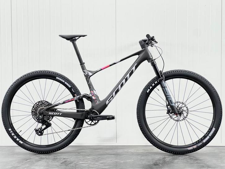 Scott Spark RC Team 2025 Large fully carbon VAN €4599 VOOR, Fietsen en Brommers, Fietsen | Mountainbikes en ATB, Fully, Heren