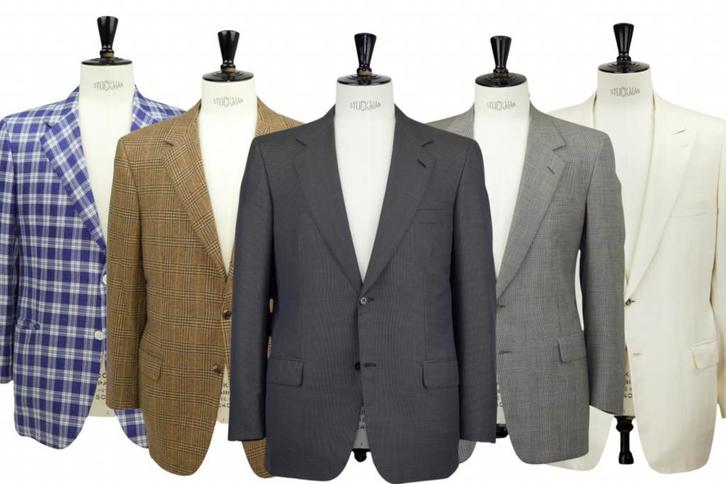 Brioni Jasjes en Pakken | Tijdloze Luxe uit Rome, Kleding | Heren, Kostuums en Colberts, Blauw, Zo goed als nieuw, Maat 52/54 (L)