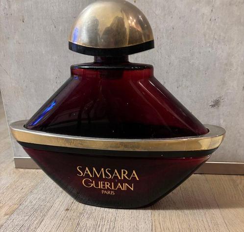 Guerlain - Parfumfles - Samsara - Factice (L. 32 cm) - Glas, Antiek en Kunst, Antiek | Glas en Kristal