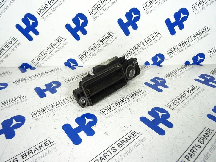 Achterklep handgreep A 203 750 0693 o.a: CLS-klasse w219, Auto-onderdelen, Carrosserie en Plaatwerk, Gebruikt, 3 maanden garantie