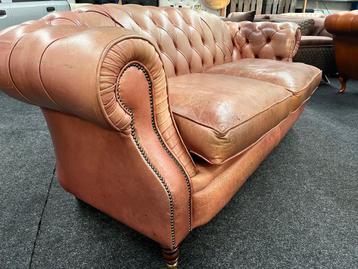 Budget Chesterfield  Leren 3 zits Vintage Chesterfield Bank beschikbaar voor biedingen