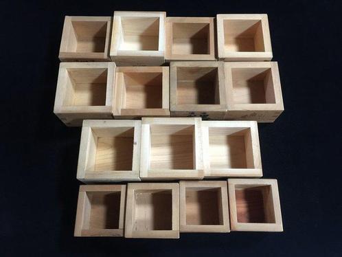 Japanese - Beeld, Set of 15 / Japanese Vintage Wooden Sake, Antiek en Kunst, Antiek | Speelgoed