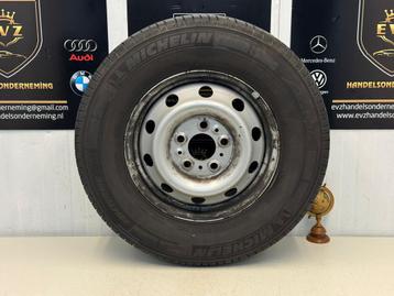 Fiat Ducato B.2 Camper reservewiel band met velg 215/75R16C beschikbaar voor biedingen