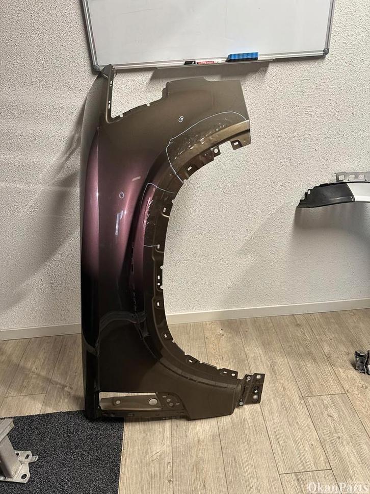 Land Rover Defender L663 rechter zijscherm rechts, Auto-onderdelen, Carrosserie en Plaatwerk, Gebruikt, Land Rover, Voor, Rechts