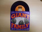 vinyl single 7 inch - Giant Family - Evil Hearted Woman, Zo goed als nieuw, Verzenden