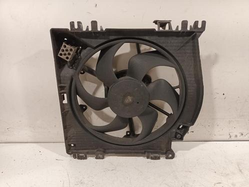 Koelventilatormotor Renault Clio III 1.2 16V 8200748439, Auto-onderdelen, Motor en Toebehoren, ARN erkend, Stiba lid, Erkend duurzaam