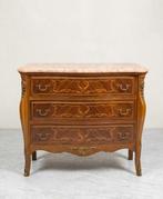 Commode - Walnoot - Commode Louis XV met bolle voorkant