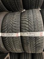 245-45-18 Bridgestone Winterbanden 5.5mm Montage 245 45 18, Auto-onderdelen, Banden en Velgen, Ophalen, 18 inch, Winterbanden