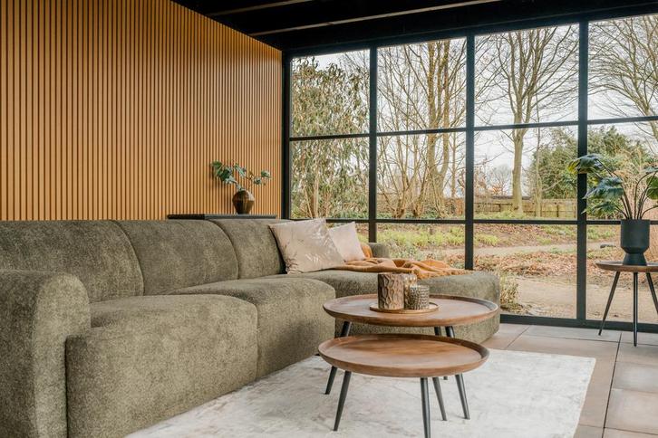 Teak Gevelbekleding composiet castellation pro 35 3.3 x 21.5, Doe-het-zelf en Verbouw, Dakpannen en Dakbedekking