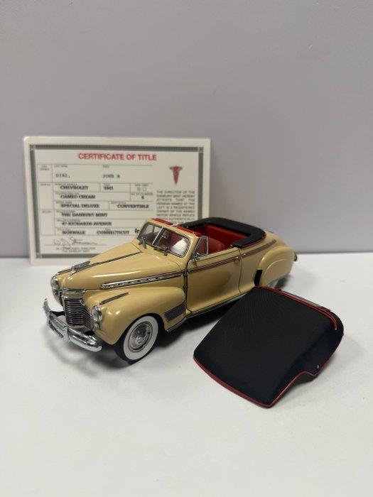 Danbury Mint 1:24 - Modelauto - 1941 Chevrolet Special, Hobby en Vrije tijd, Modelauto's | 1:5 tot 1:12