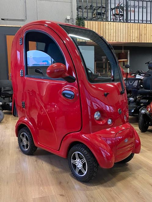 Overdekte Cabine scootmobiel Mango Mustang met maar 232 km!, Diversen, Brommobielen en Scootmobielen, 46 km of meer, Zo goed als nieuw